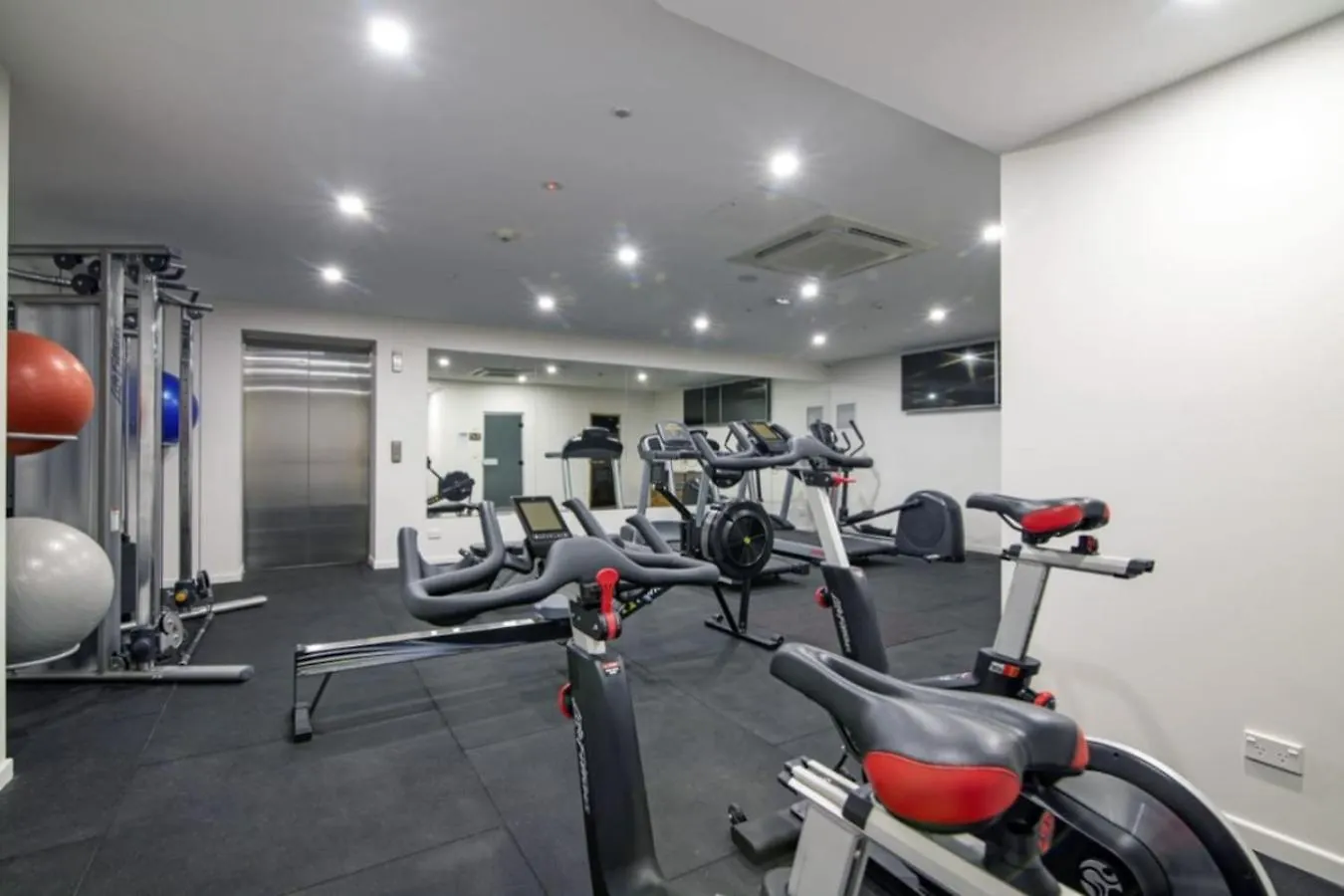 High Level 1 Bedroom Apartment In Paradise Gold Coast Australien